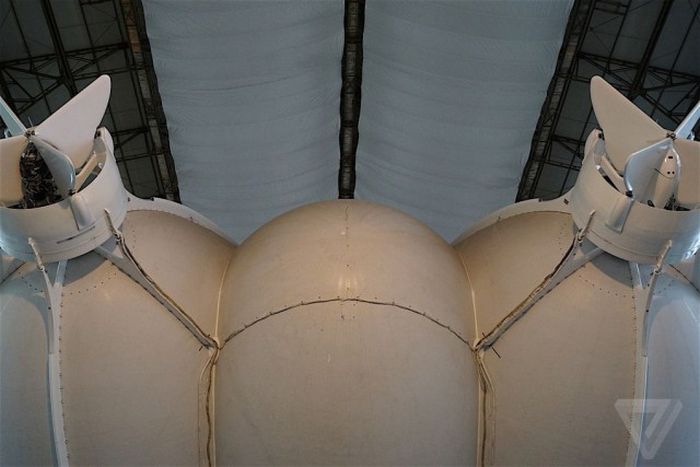      Airlander 10     (19 )