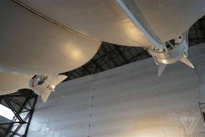      Airlander 10     (19 )