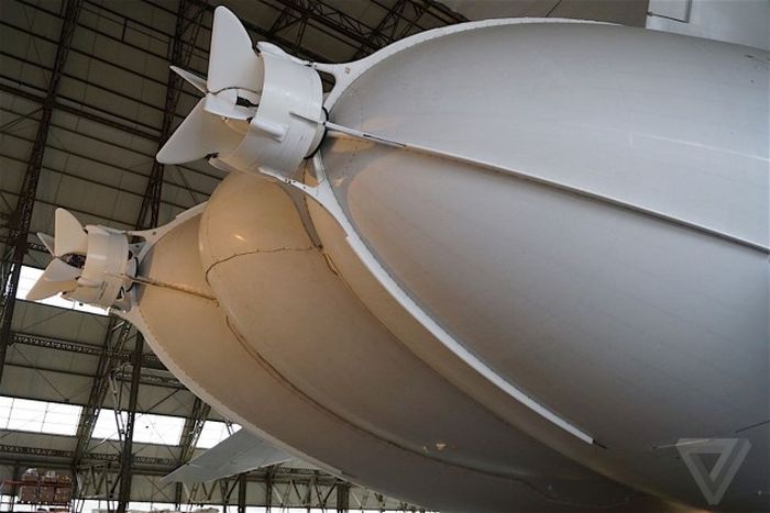      Airlander 10     (19 )