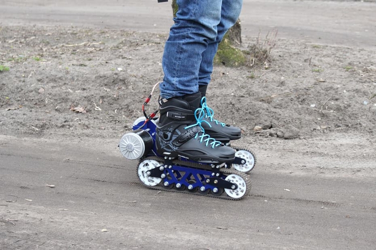 Off-Road Rollerblades:      (3  + )