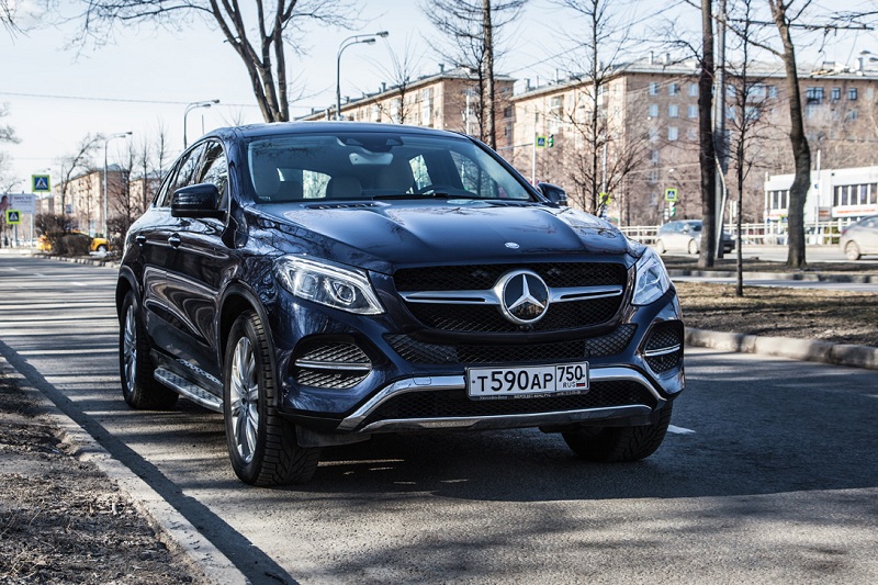 Mercedes-Benz GLE Coupe: - (7 )