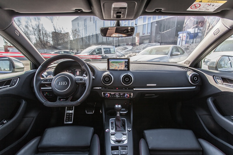 Audi RS3: тест-драйв (5 фото)