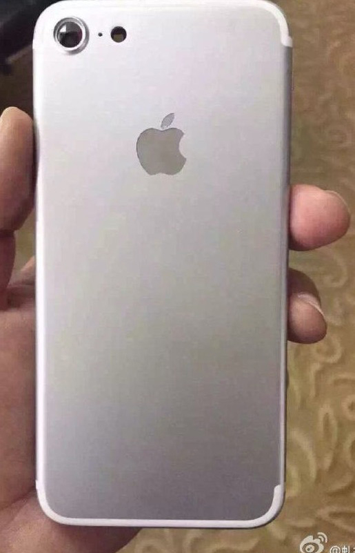   iPhone 7    (2 )