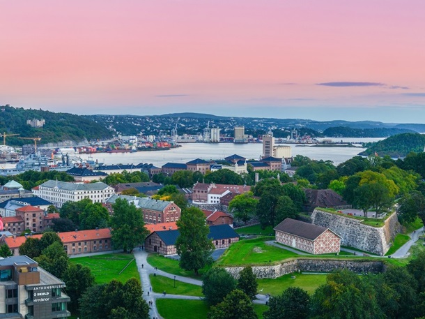 Самые красивые города на воде (25 фото)