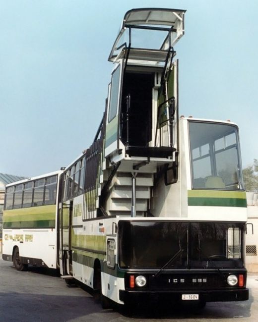 Ikarus 695 -  ,        (9 )