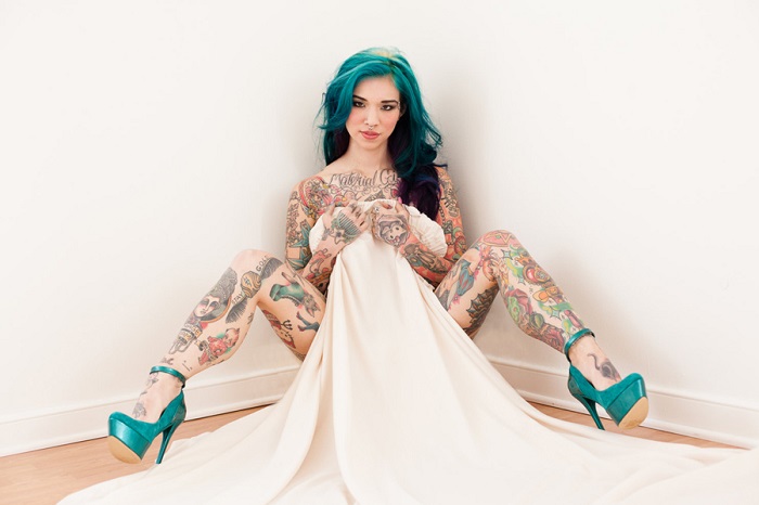 Suicide Girls:     (7 )