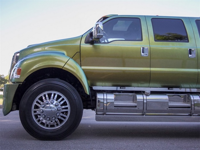 ���������� ����������� Ford F650 Super Truck Extreme 2007 (8 ����)