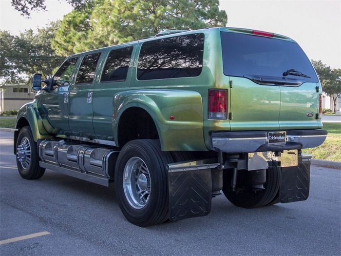 ���������� ����������� Ford F650 Super Truck Extreme 2007 (8 ����)