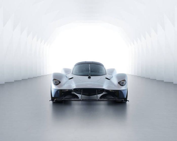 Aston Martin     Valkyrie (9 )