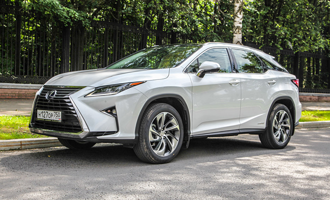 -: Lexus RX 450h (10 )