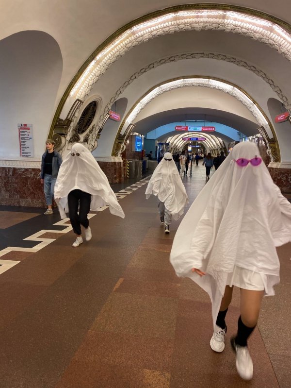 Модники из подземки (20 фото)
