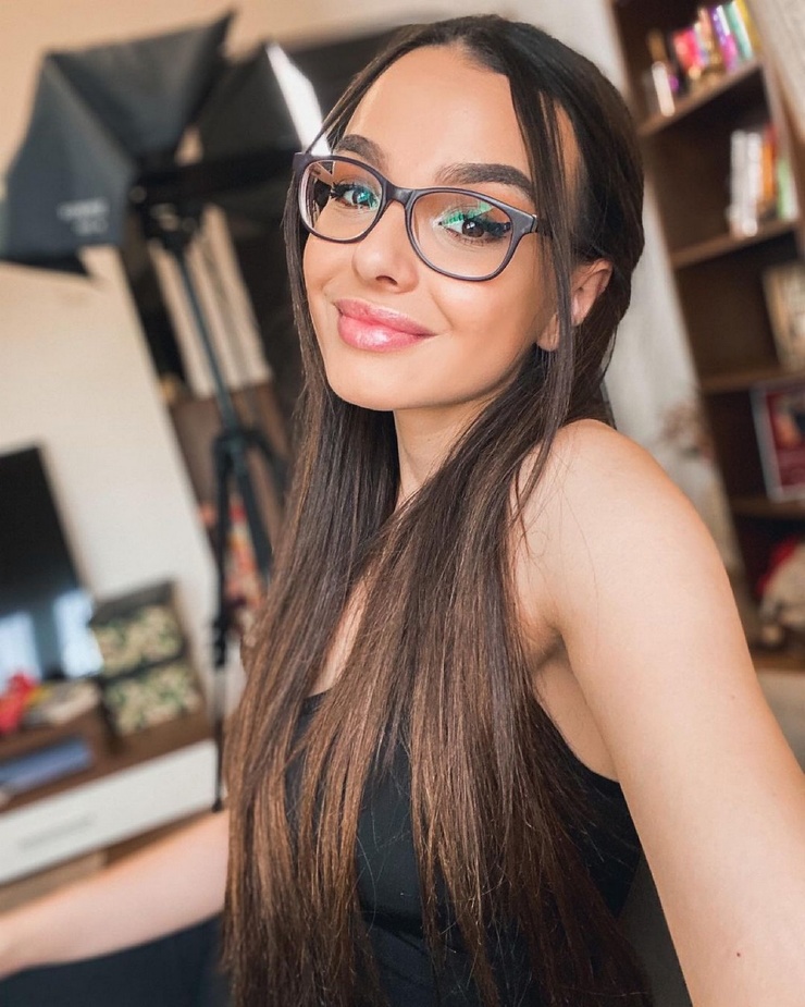     (35 )
